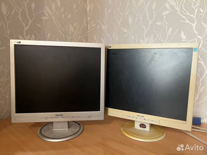 Монитор Philips