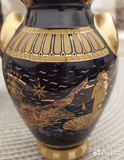 Кружка коллекционная фарфоровая