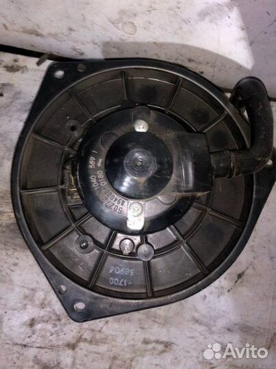 Моторчик печки Mitsubishi Lancer 9 седан 1.6 2003