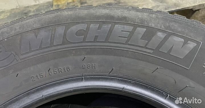 Michelin Alpin 5 215/65 R16