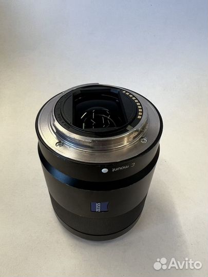 Sony E-mount 55mm F1.8 Zeiss Sonnar T*