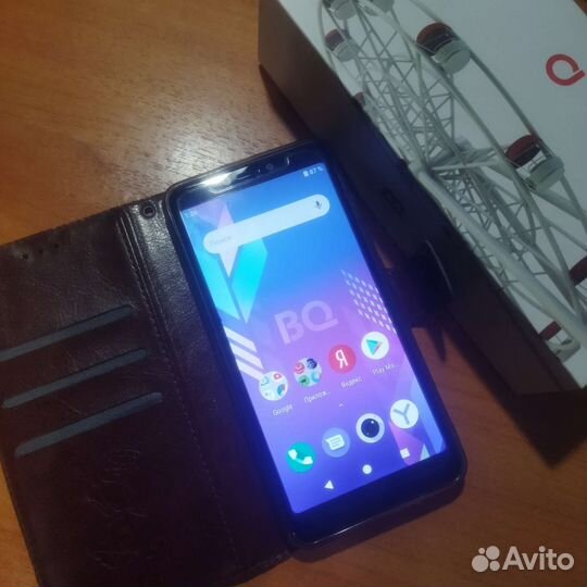 Телефон BQ чехол в подарок