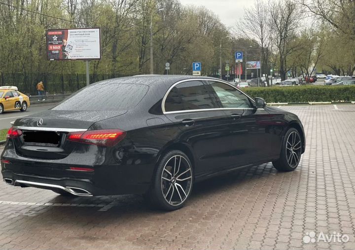 Требуется водитель на Mercedes тариф бизнес