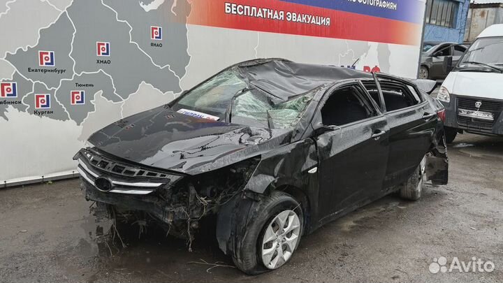 Повторитель на крыло левый Hyundai Solaris 92303-1R000