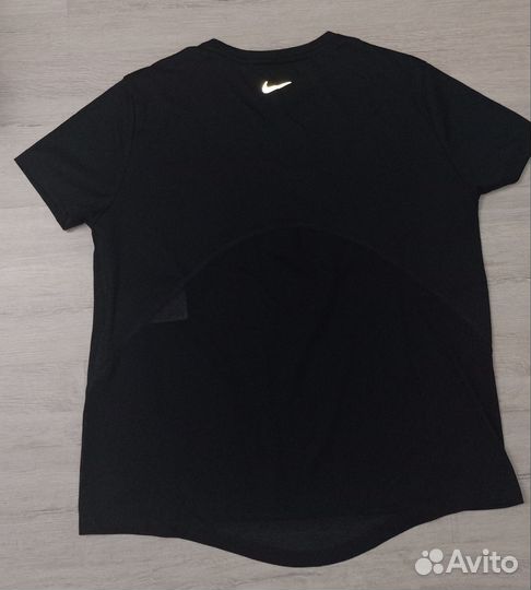 Футболка nike dri fit