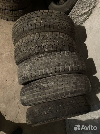 Accelera 651 5.10/9 R15C