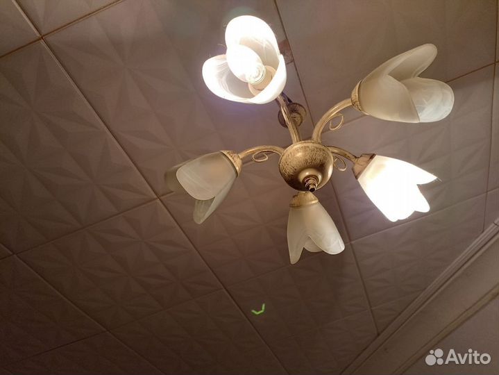 Люстра потолочная бу