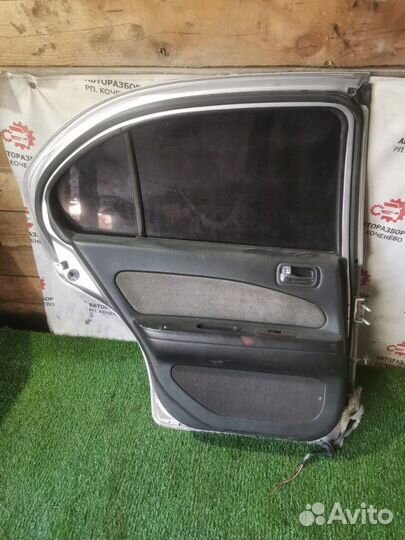 Дверь боковая задняя левая Nissan Cefiro A32 VQ20