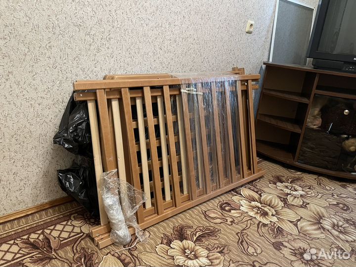 Кроватка детская
