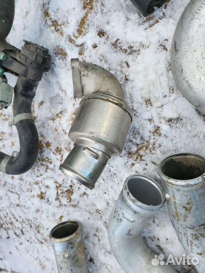 Патрубок интеркулера гофра датчик Genesis G80 2.0T