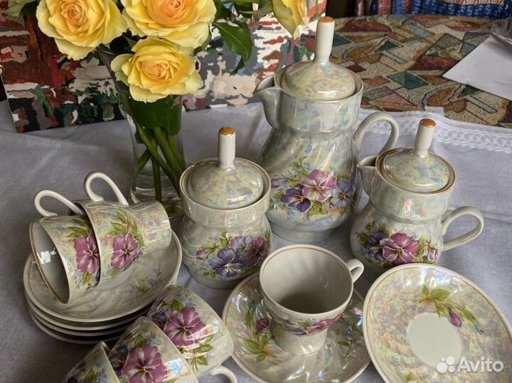 Кофейный сервиз, конфетница, пасхальное яйцо