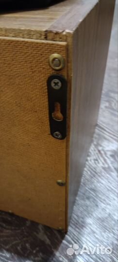 Полка книжная