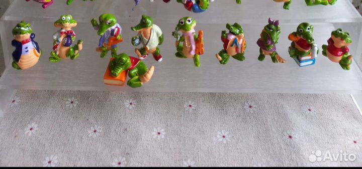 Киндер сюрпризы 90-х, крокодилы школьники