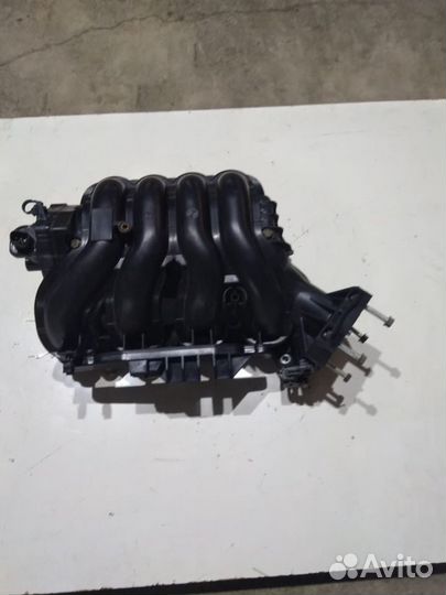Впускной коллектор Honda Civic 4D 1.8 АКПП 2008г