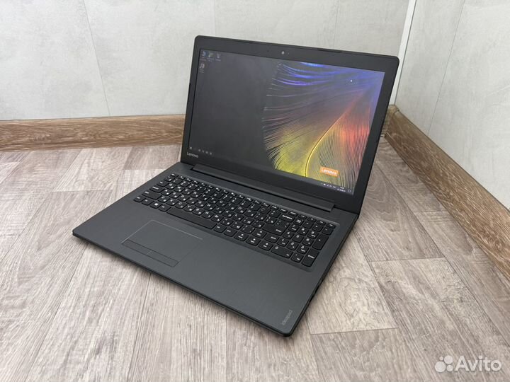 Lenovo (FHD/Core i3-6100U/Nvidia 920mх/8Gb/SSD)