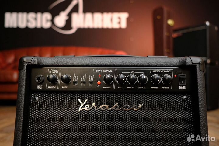 Комбоусилитель + аксессуары