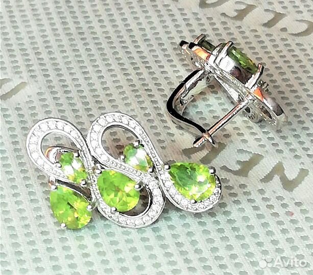 Серьги серебро перидот С159