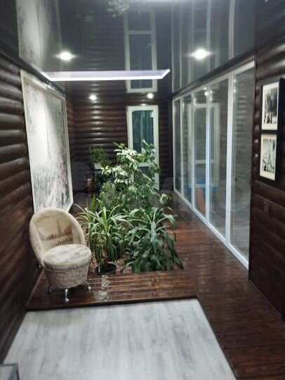 Дом 265 м² на участке 2 сот.