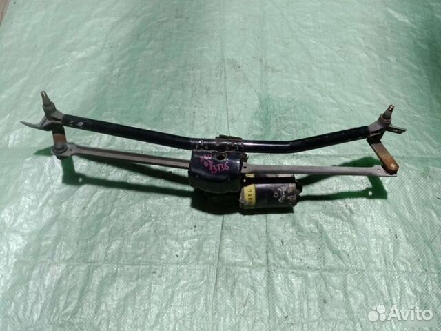 Трапеция стеклоочистителей Audi 80 B3 1.8I 1988