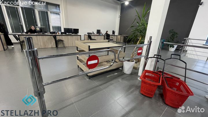 Кассовые боксы новые