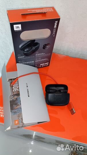 Беспроводные наушники JBL tune 130 nc tws