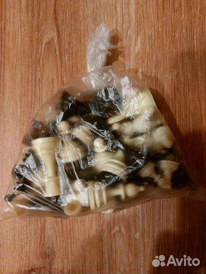 Магнитная шахматная доска и шашки