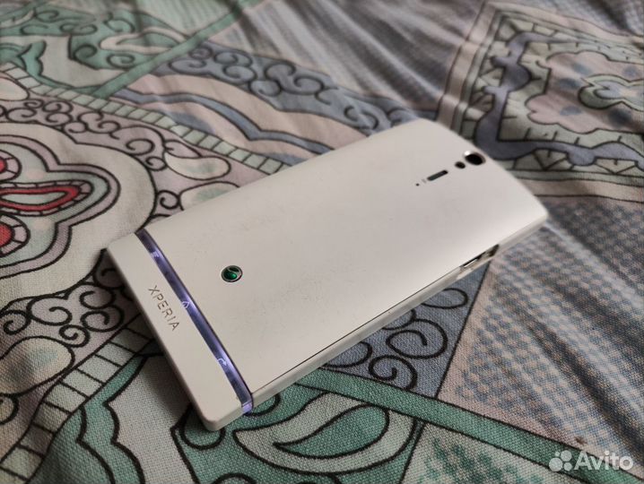 Sony Xperia S, 32 ГБ