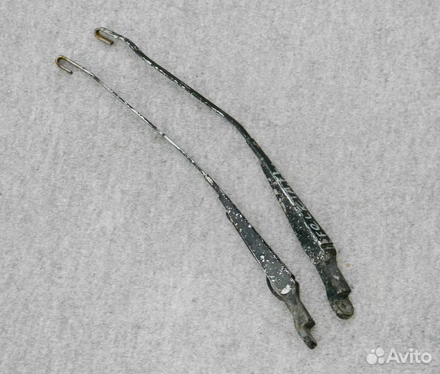 Поводок дворников Skoda Felicia