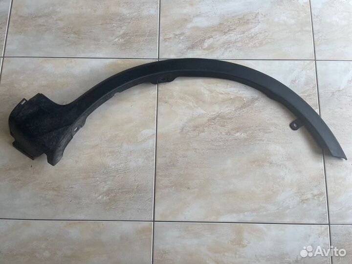 Накладка крыла передняя правая Suzuki Cx 4