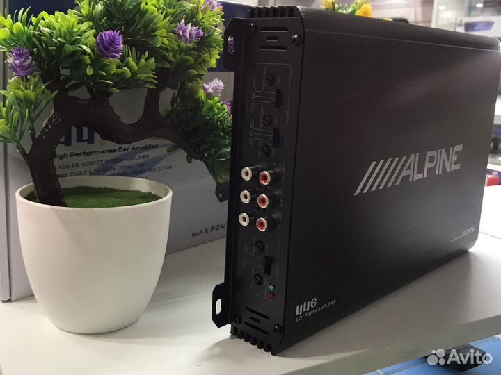 Усилитель звука Alpine 1800W