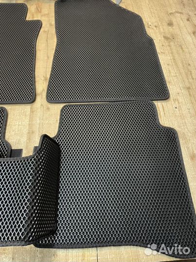 Автоковрики EVA для Nissan Primera 2001-2008