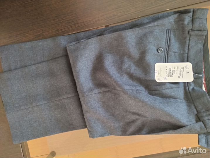 Брюки новые школьные