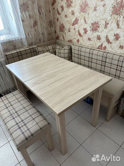 Кухонный уголок
