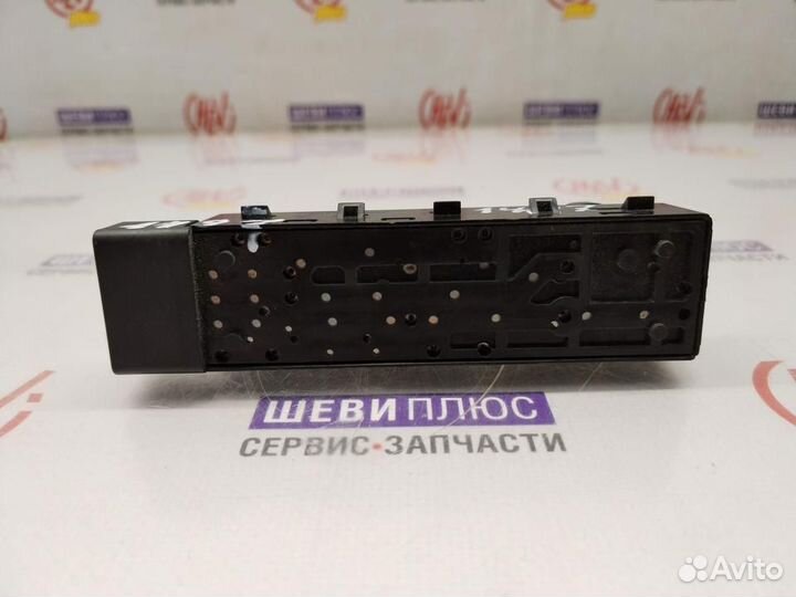 Блок управления сиденьем Cadillac Escalade