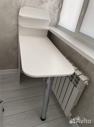 Складной стол для маникюра