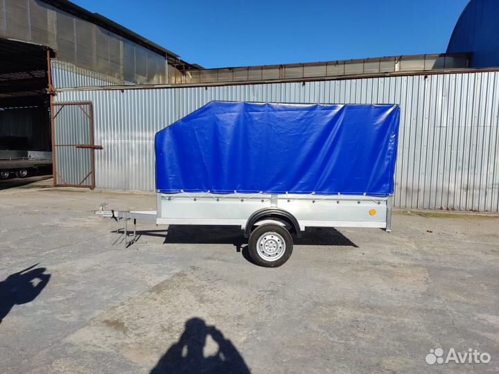 Легковой прицеп 