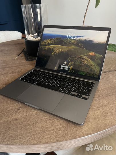 Apple MacBook Pro 13 2020 intel 32гб 1Тб