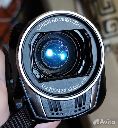 Canon Legria HF R38