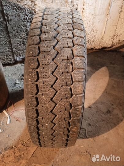 Yokohama Ice Guard IG35 185/70 R14