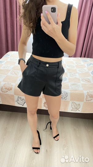 Шорты кожанные новые