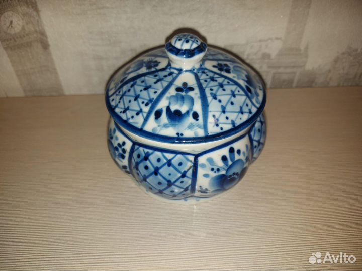 Коллекционная посуда-гжель