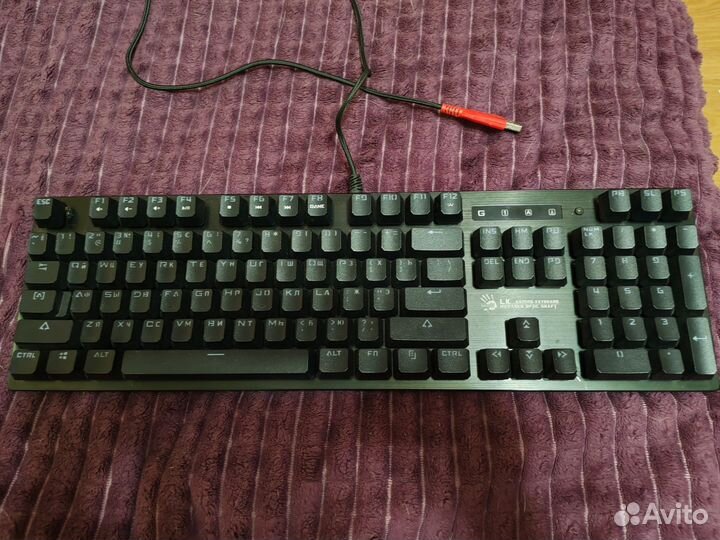 Игровая механическая клавиатура Bloody B820R Red