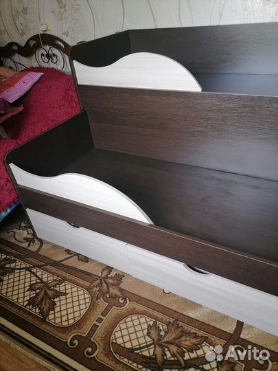 Кровать для двойняшек или погодок