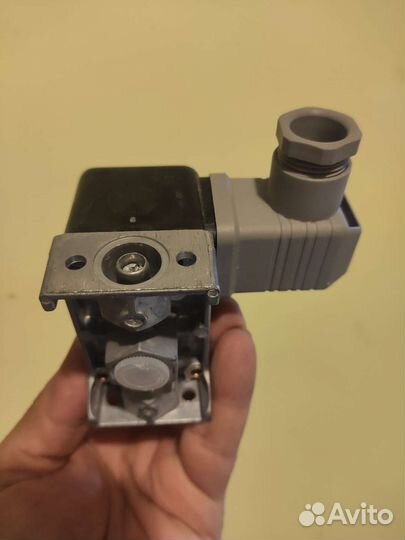 Реле давления газа Dungs