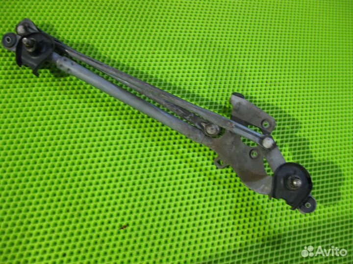 Трапеция стеклоочистителя Toyota Yaris