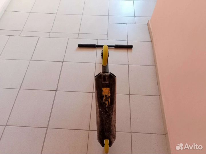 Трюковой самокат