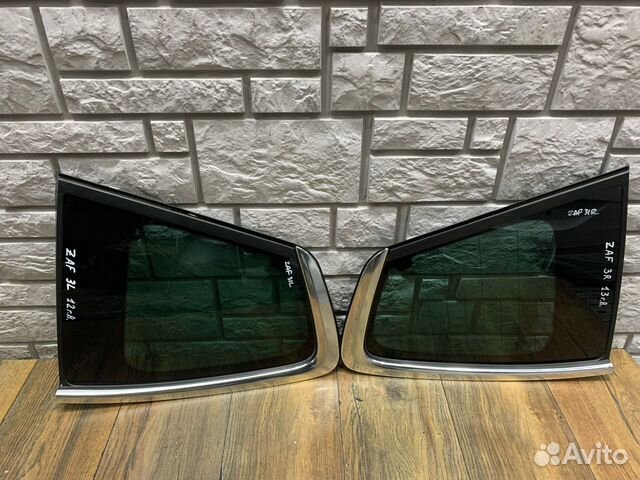 Opel zafira C Стекло кузовное глухое LH RH