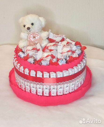 Торт из киндеров букет сладкий подарок съедобный