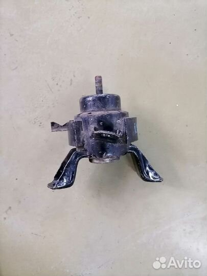 Опора двигателя (подушка двс) передняя правая LC62