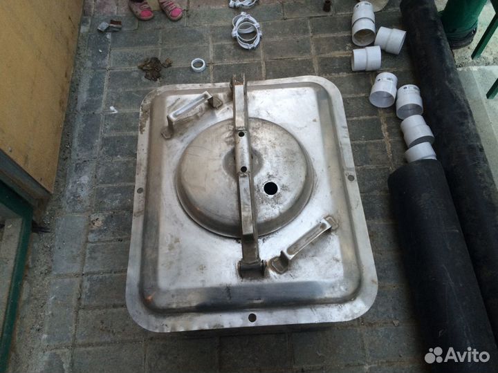 Продам бак из нержавеющей стали